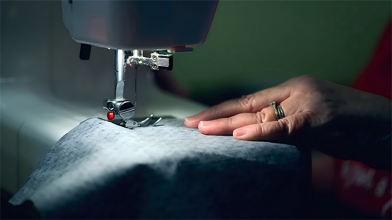 Fit sample confirmation process at Ningbo Jinmao garment manufacturer