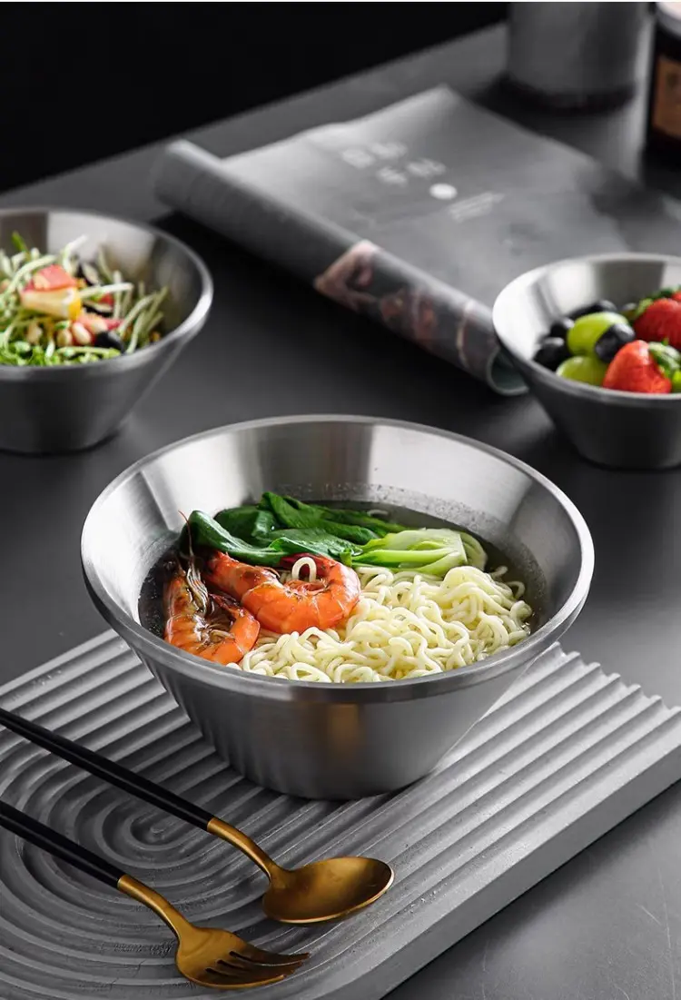 V-shaped bowl details 17