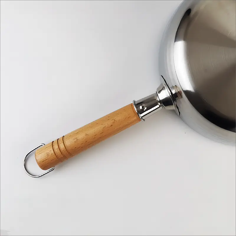 China Japanese Style Stainless Steel Yukihira Saucepan-304 Stainless Steel Food-Grade Non-Stick Soup Milk Pot With Wooden Handle Household Cooking Cookware Snow Pan Supplier, Exporter
