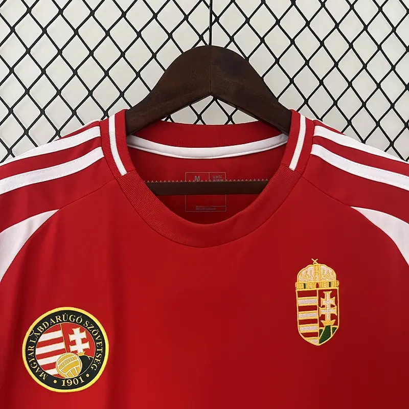 Famous 2024/25 Hungary Replica Jersey Manufacturers, Service