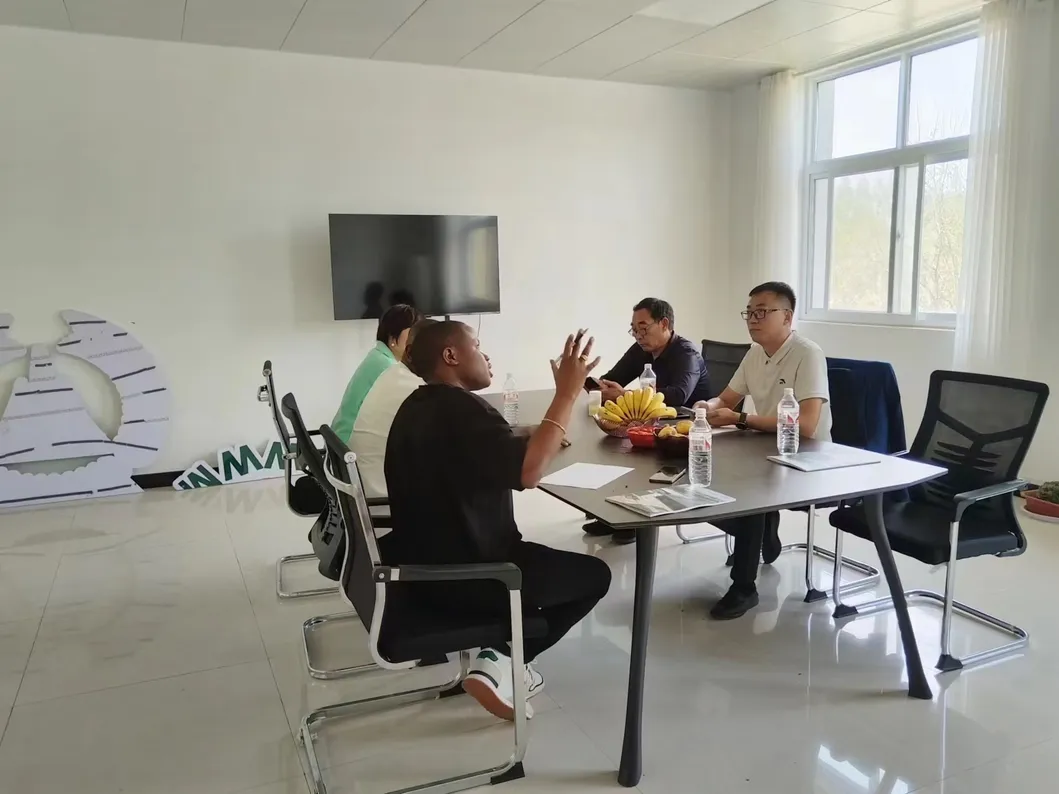 Discussion with clients
