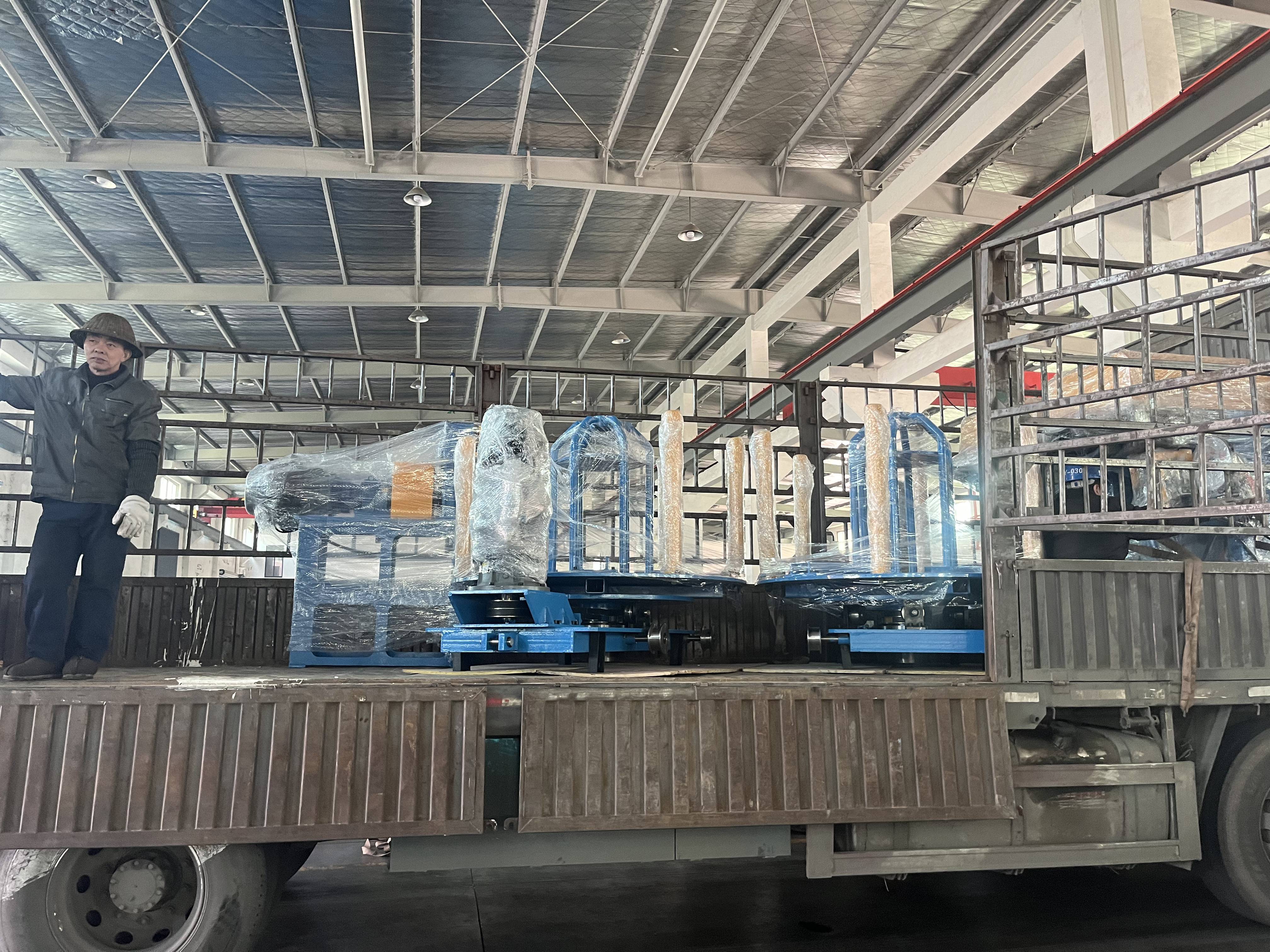 Product Shipment Loading 2
