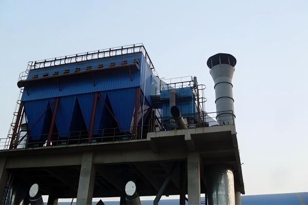 Coal grinding bag dust collector