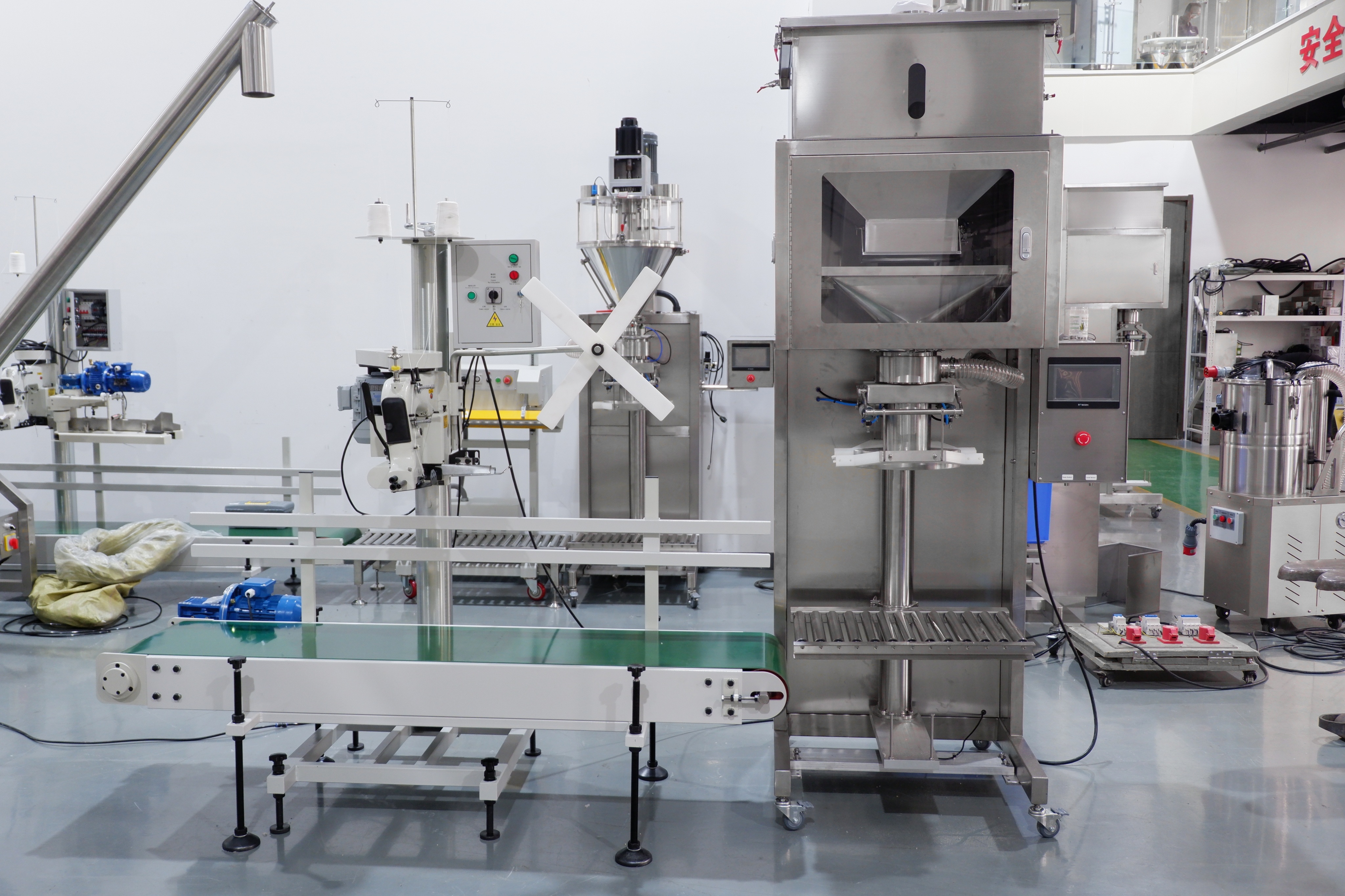 Vertical Large Bag 10kg 20kg 30kg Package Granule Rice Oat Filling Packing Machine