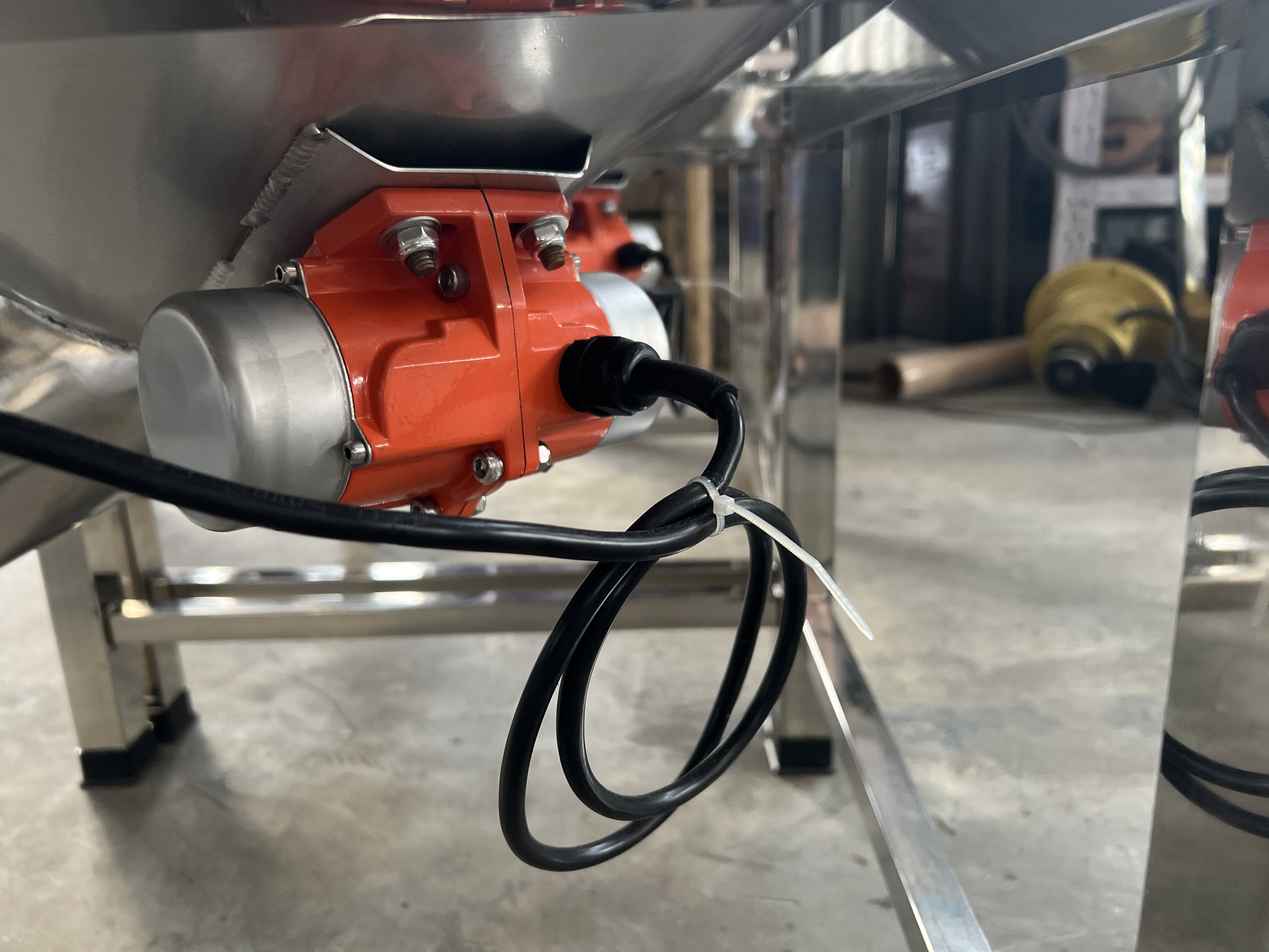 500mm Electric Flour Sieving Machine Powder Bakery Vibrate Screen