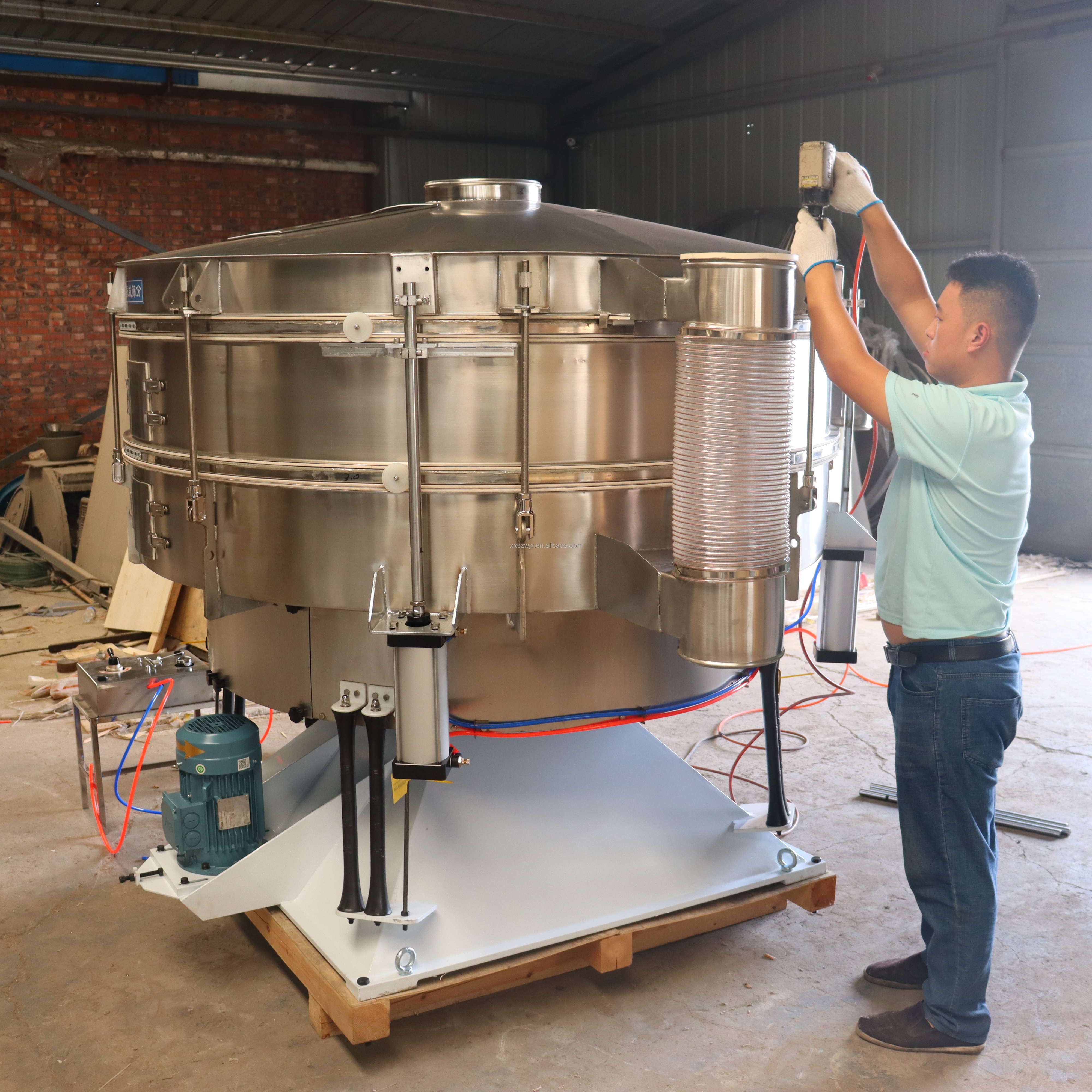 Wheat Flour Vibration Sieving Cassava Flour Tumbler Screen Sieve Shaker Machine