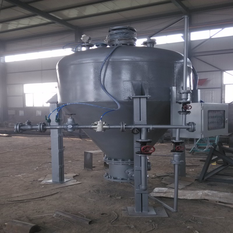 Low Power Consumption Pneumatic Conveying System for Powder and Granular Materials