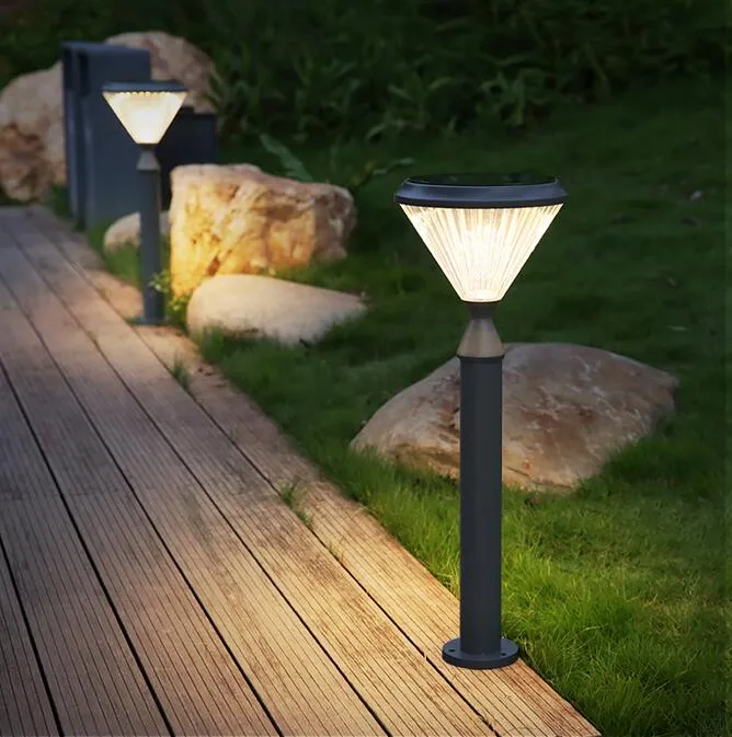إضاءة خارجية للأضواء العلوية والسفلية لـ 5V مصباح حديقة LED عام بسعر معقول مصباح خارجي مثبت على الحائط ضوء شمسي للحديقة