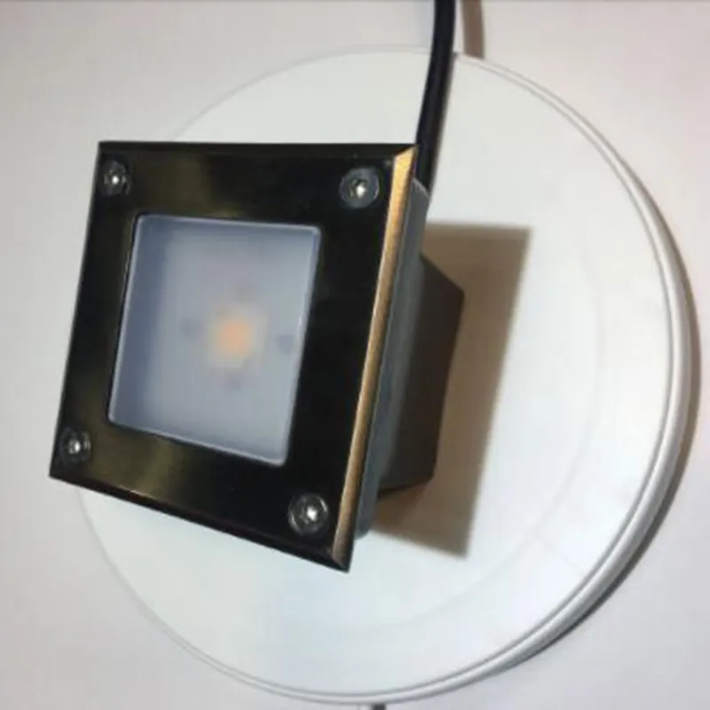 إضاءة حديقة LED مربعة من البلاستيك 220V 11W COB LED RGB (Sb8313-11W)