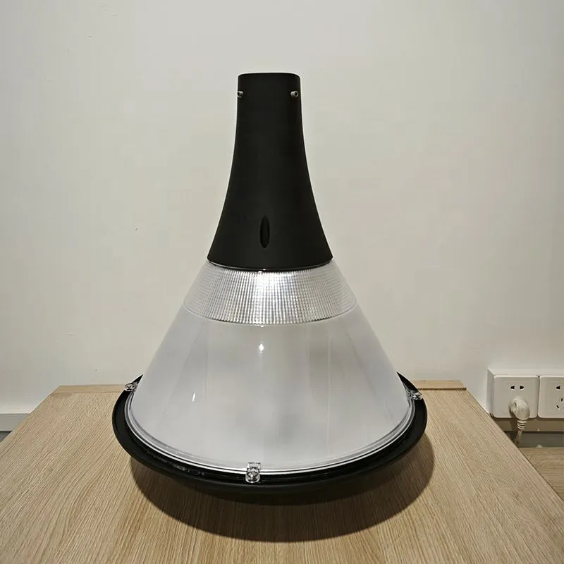 30W أضواء حديقة LED IP66 أضواء مناظر طبيعية مقاومة للماء مثبتة على أعمدة مع موزع شفاف أو مصنفر من مادة PC سطوع عالي