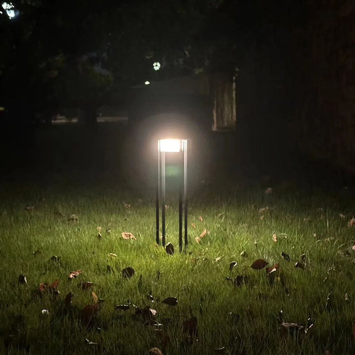 مصباح حديقة شمسي LED من الألمنيوم مع Spike مباشرة من المصنع