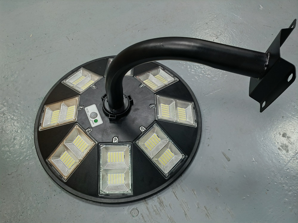 قاد [High Quality Solar UFO] ضوء لطريق حديقة ميدان Street Light with Motion Sensor (ضوء الشارع مع مستشعر الحركة