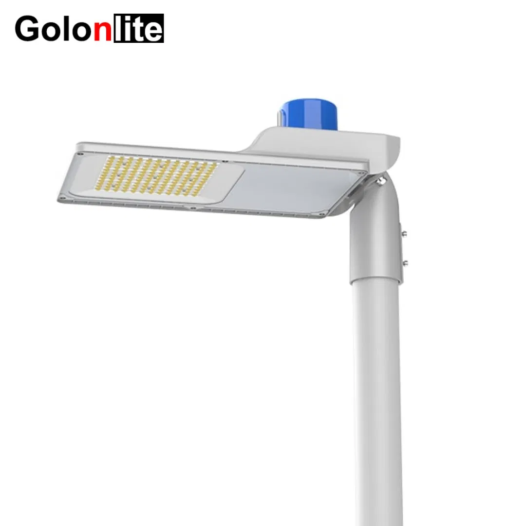 أضواء الشارع الذكية LED الخارجية للأمان تحكم NEMA 4000K 5000K مصباح الشارع الأبيض يعمل تلقائيًا عند الغسق إلى الفجر مع جهاز تحكم عن بُعد للحديقة والشارع