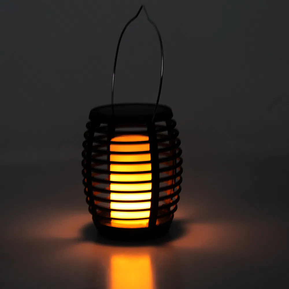 مصباح حديقة LED مقاوم للماء من ييتشن للطاقة الشمسية مع تأثير وميض اللهب