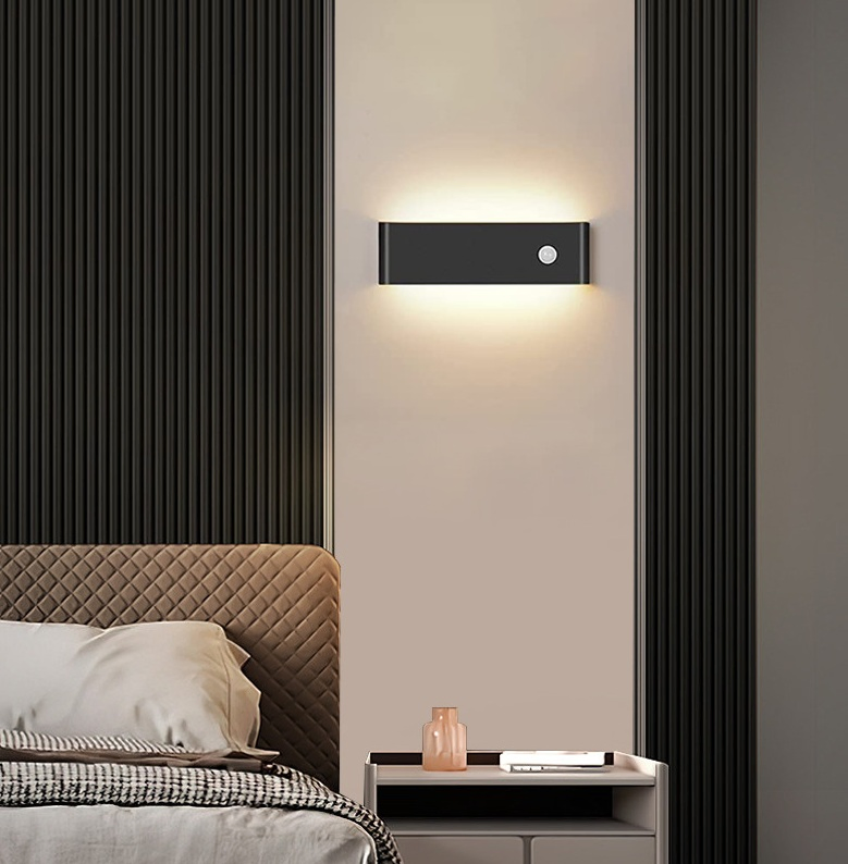 مصباح حائط LED مزدوج الرأس مقاوم للماء 10W خارجي للحديقة GU10 مثبت على الحائط بقاعدة من الألمنيوم