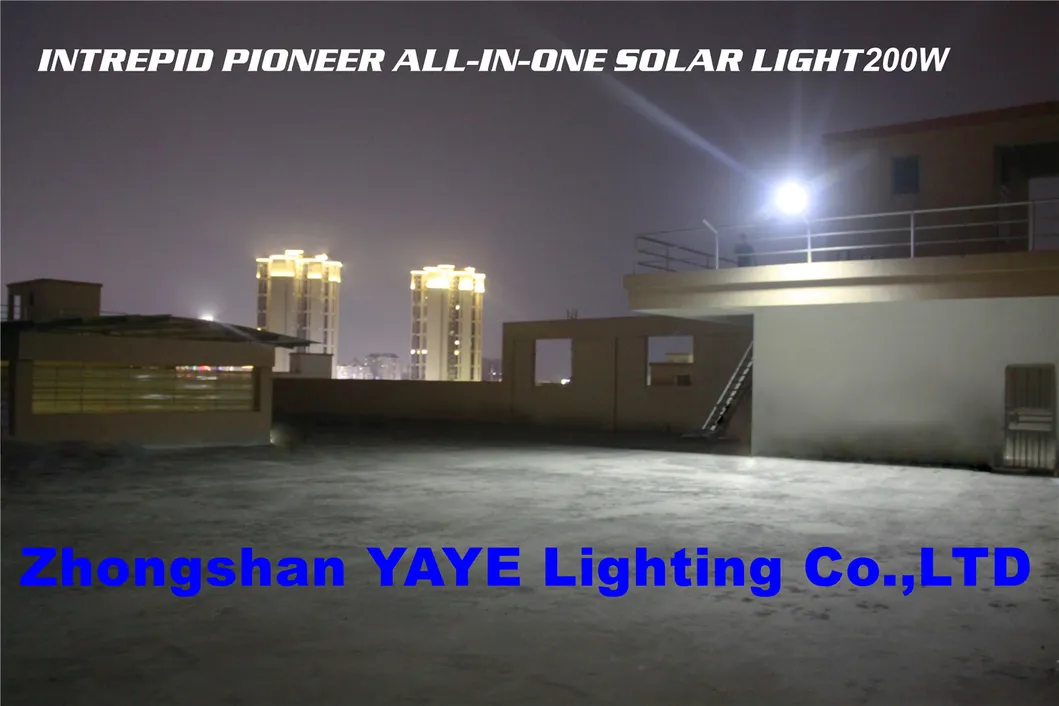 مصنع الطاقة الشمسية في الصين من الألمنيوم 2000/1000/800/600/500W/400/300/200/100W مستشعر LED IP66 شارع خارجي متكامل مع كاميرا مصباح حديقة LED COB من ABS مصباح فيضان على الجدار للطريق