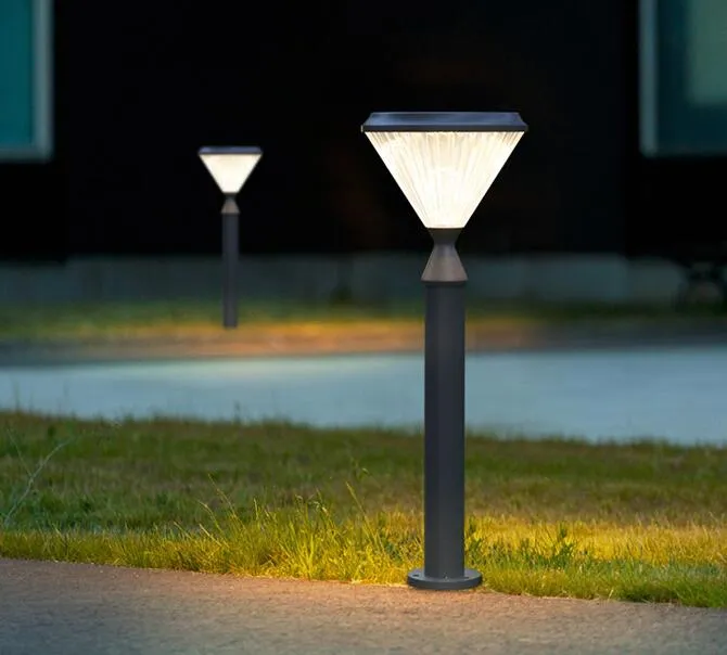 إضاءة خارجية للأضواء العلوية والسفلية لـ 5V مصباح حديقة LED عام بسعر معقول مصباح خارجي مثبت على الحائط ضوء شمسي للحديقة
