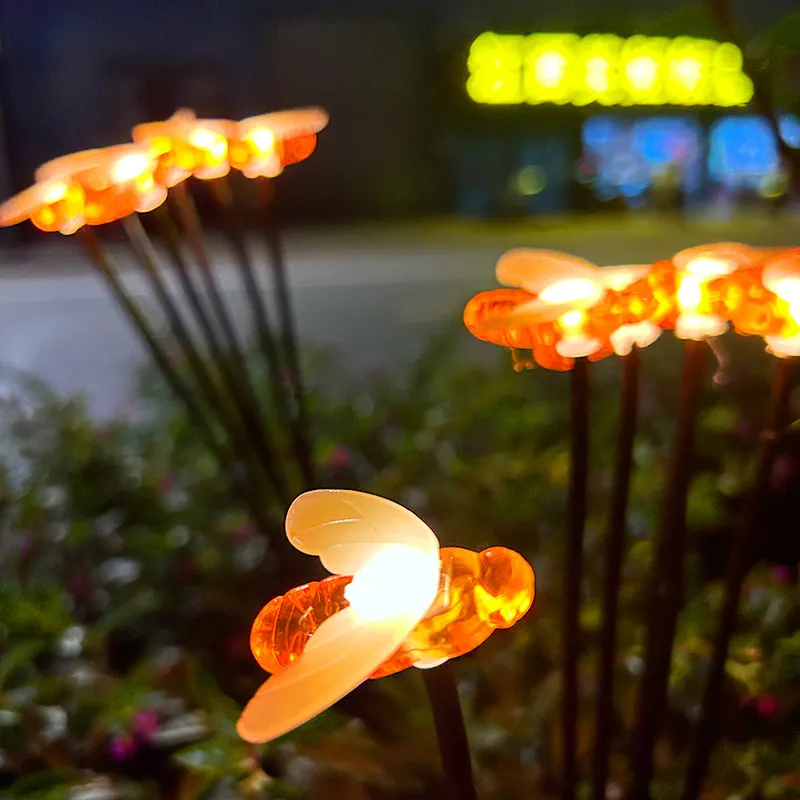 مصباح حديقة شمسية LED RGB من ليتل بي فايرفلاي IP65 مقاوم للماء