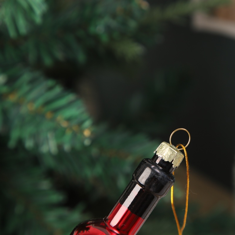 Eco-Friendly DIY Red Beverage Bottle Craft Kit for Creative Holiday Activity and Personalized Home Decoration