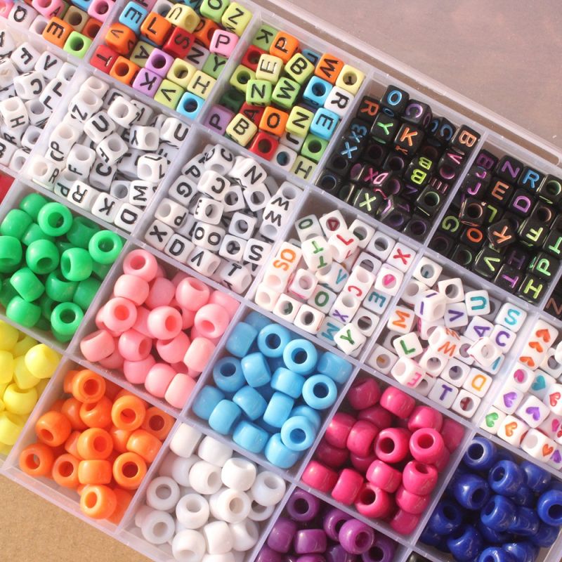 Drop Shipping Charm Craft Bracelet Kit for Girl's Crystal Beads Pendant Kids Jewelry Custom DIY Bracelet Making Kit Jewelry