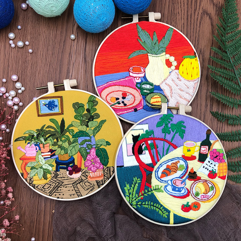 Handmade Embroidered Punch Needle Kit Custom Colorful Round Embroidery Kit Bulk Sale Flower Handcrafted DIY Embroidery Kit Set
