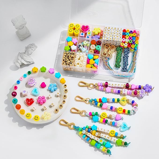 421PCS Beaded Keychain Making Kit for Women Acrylic Heart Star Flower Letter Alphabet Beads DIY Key Chain Charm Accessoriess