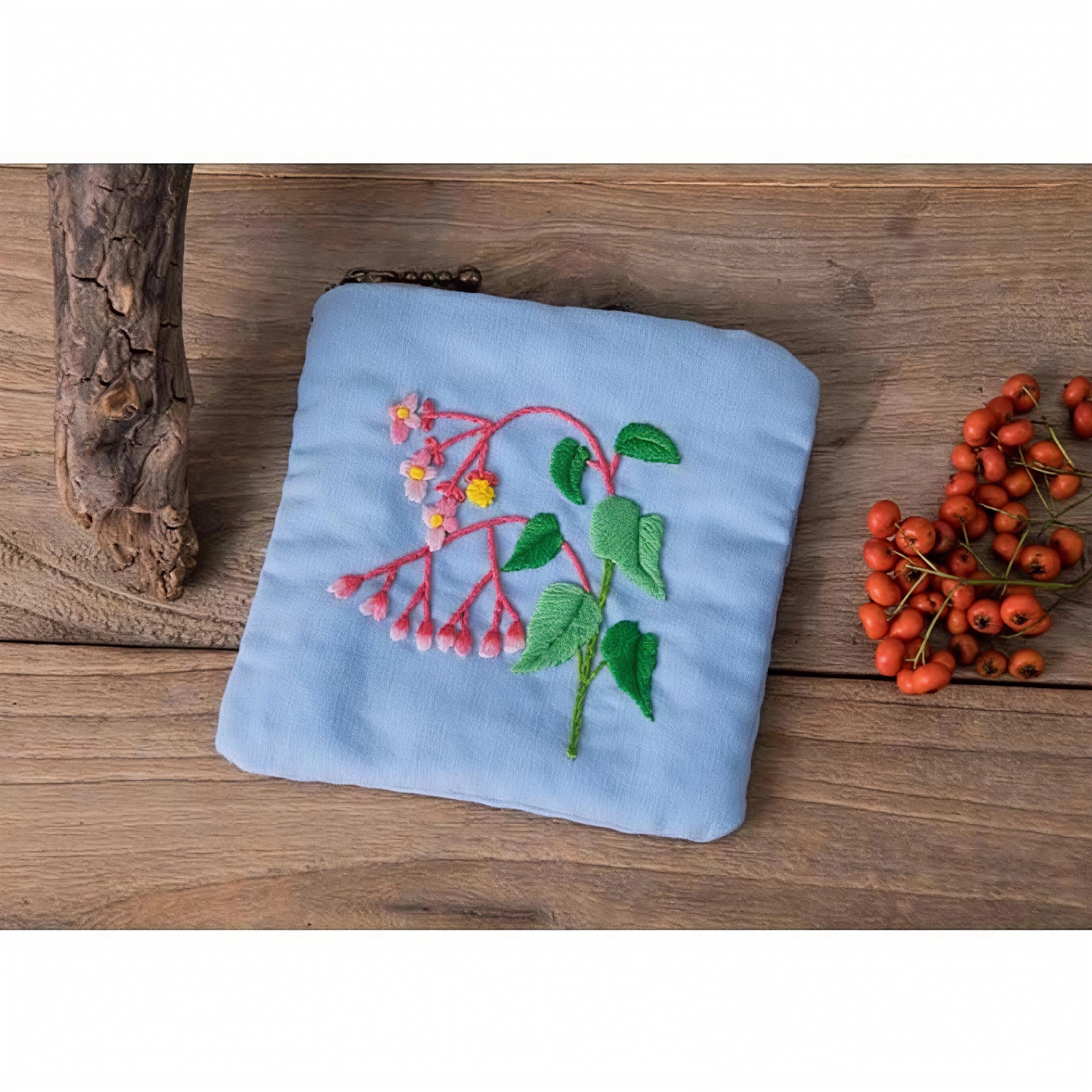 DIY Hand Embroidery Floral Sewing Kit, Square Cotton Fabric Coin Purse Card Holder Holiday Craft Gift
