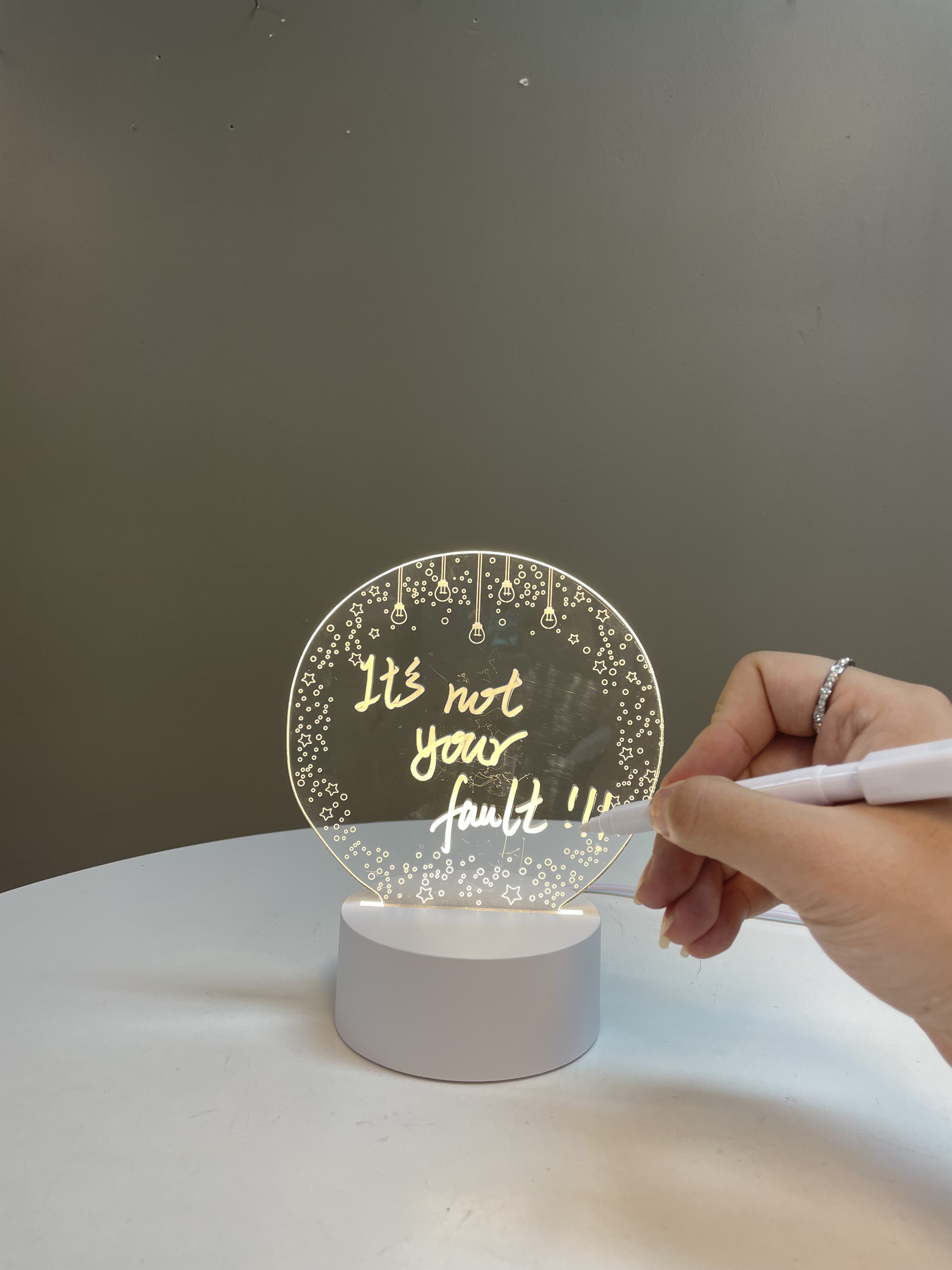 Newish Creative Blank Acrylic Writable Night Light Bed Desktop 3d Diy Note Board Led Night Light With Message Board Pen