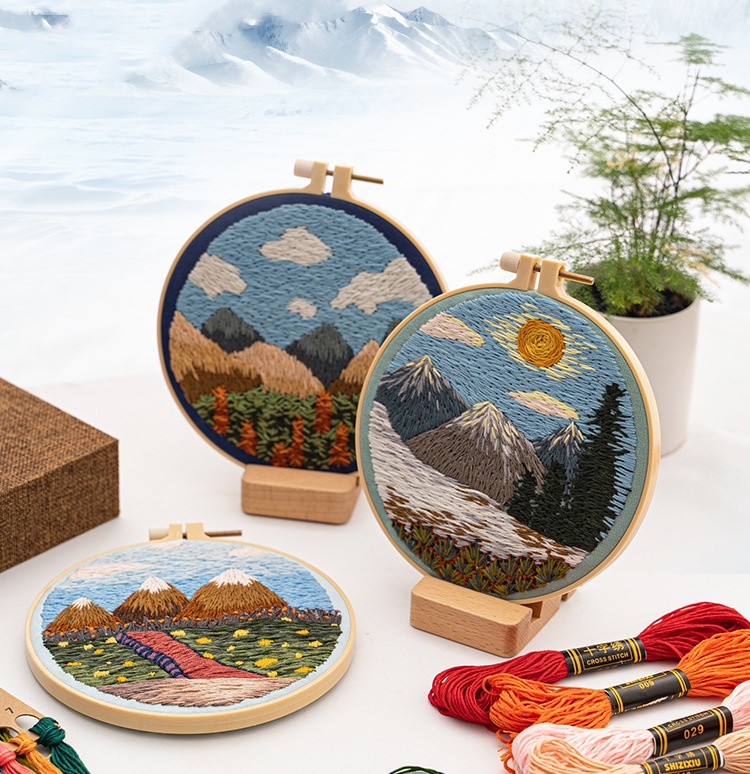 DIY Embroidery Kit Image 1