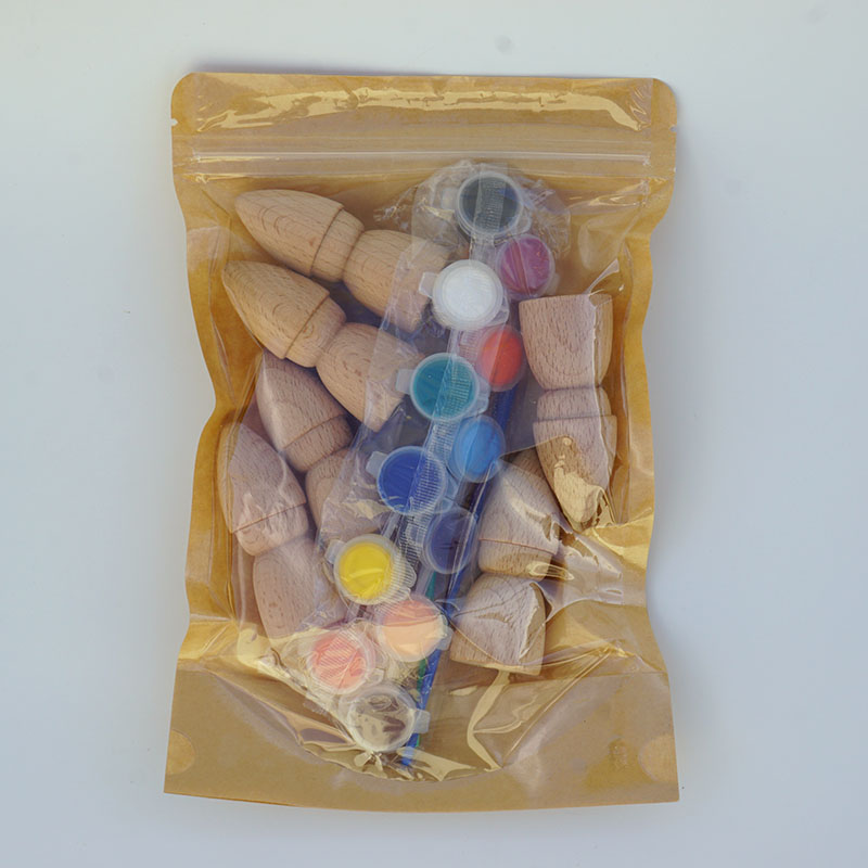 Pointy Heads Pegs Detail 5