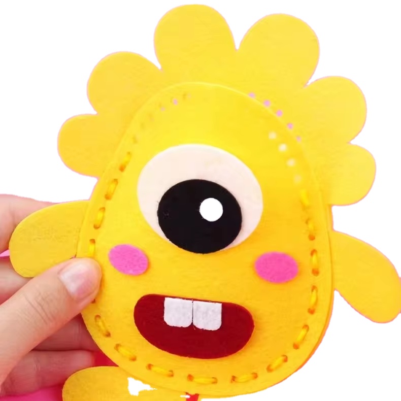 Handmade Toys Art and Craft DIY Sewing Kit Set Kids Toys