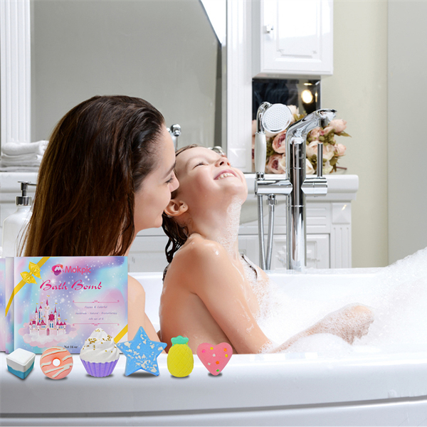 Private Label Kids Bath Bombs Gift Sets Organic Natural, Custom Vegan Bath Bomb With Toys For Kids, Colorful Bubble Bath Fizzies
