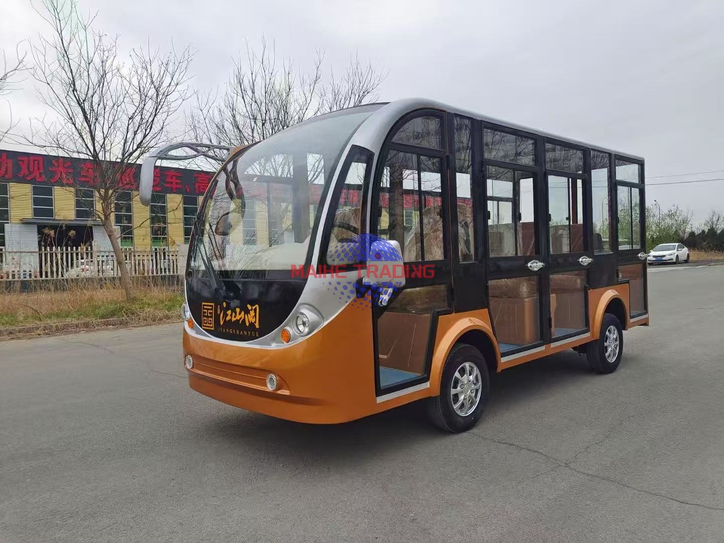 Sightseeing Car Electric Shuttle Bus View 3