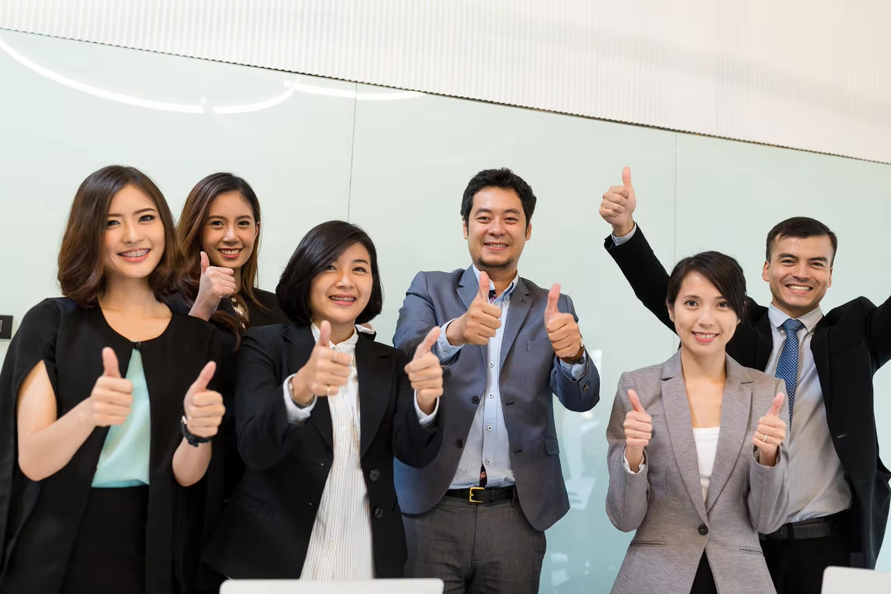 Service Team