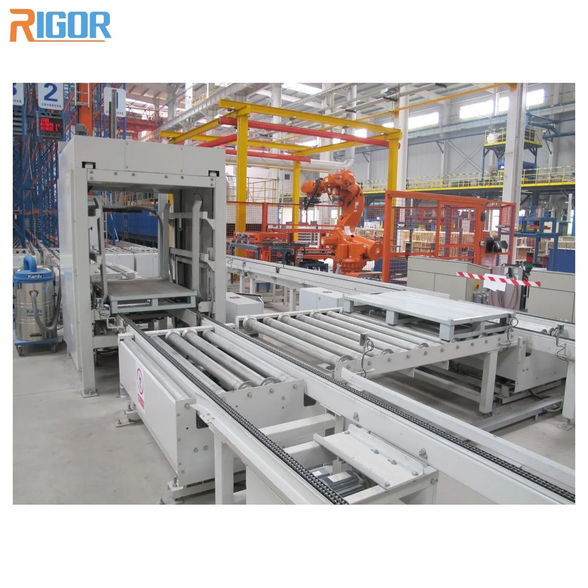 Versatile Adjustable Pallet Dispenser for Streamlined Warehousing Solutions