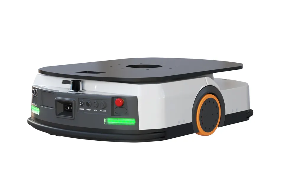 Smart AMR Solution for Efficient Intralogistics and Pallet Movement