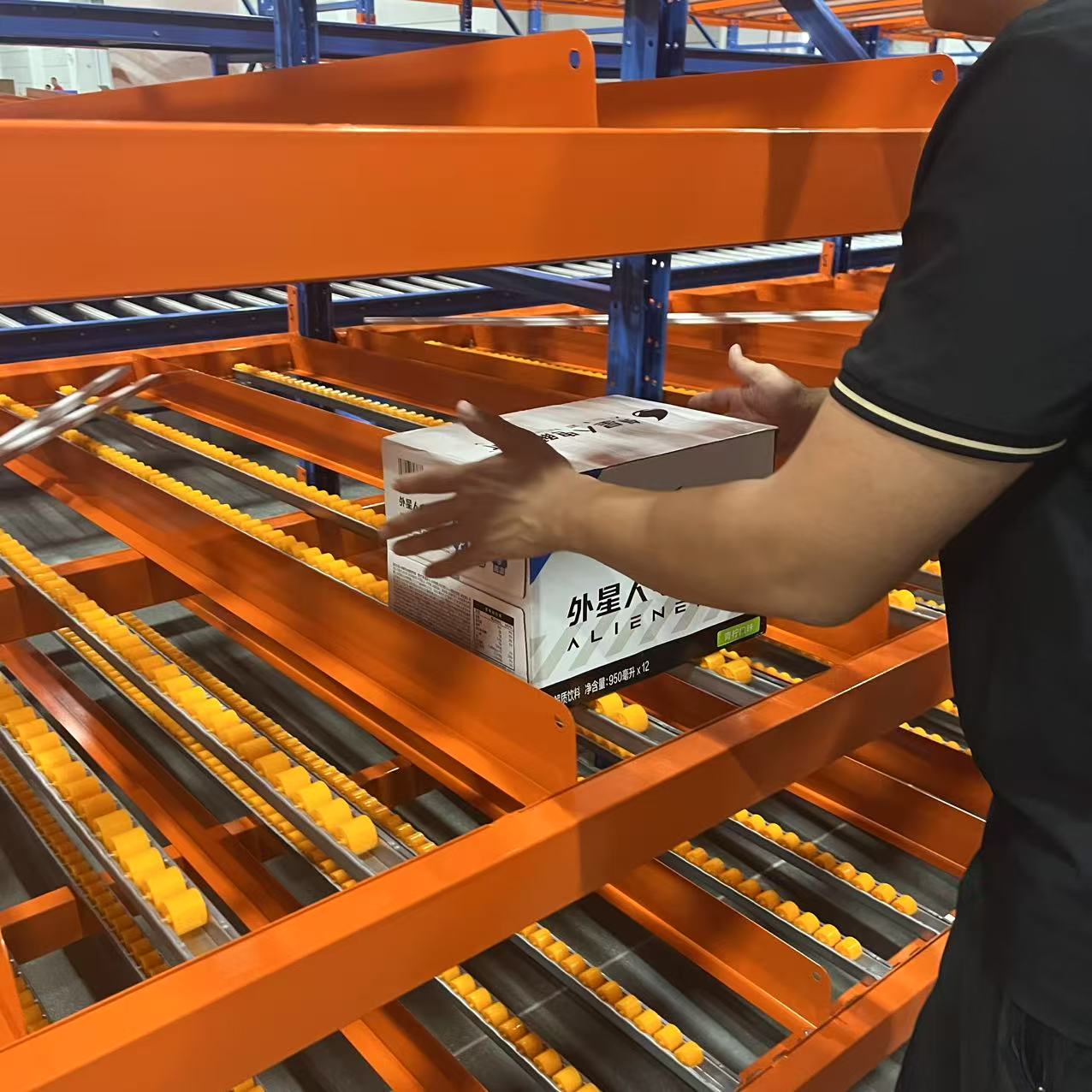 Modular 5 Layer Durable Carton Flow Rack System Enhancing Order Picking Speed in E Commerce Fulfillment Centers