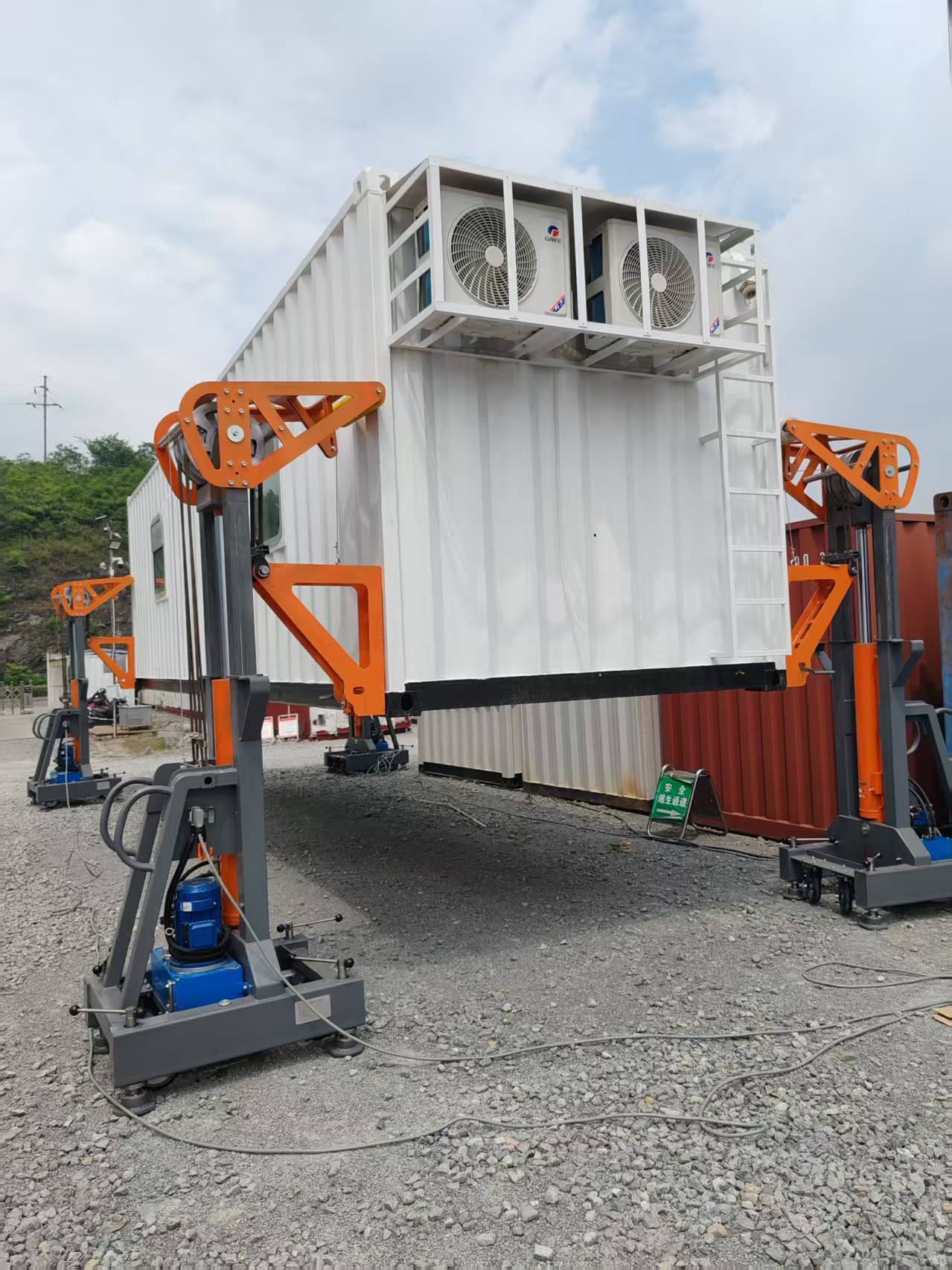 20ft &amp; 40ft Container Lift Shipping Container Lifting Jacks System Container Lifting and Unloading Equipment For Factory