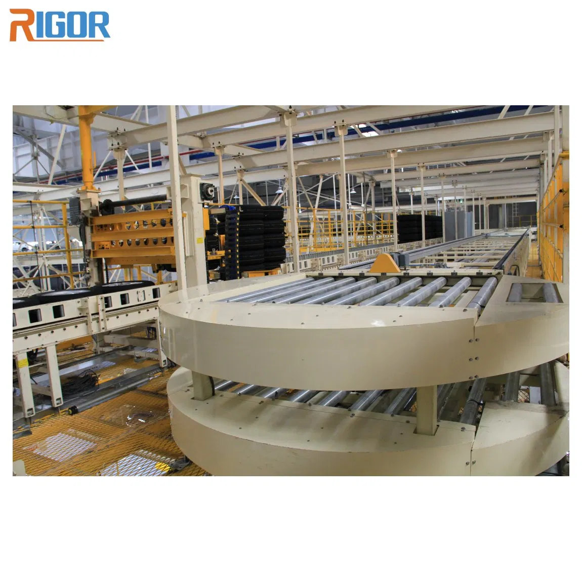 Versatile Conveyor Systems for Streamlined Supply Chain Operations