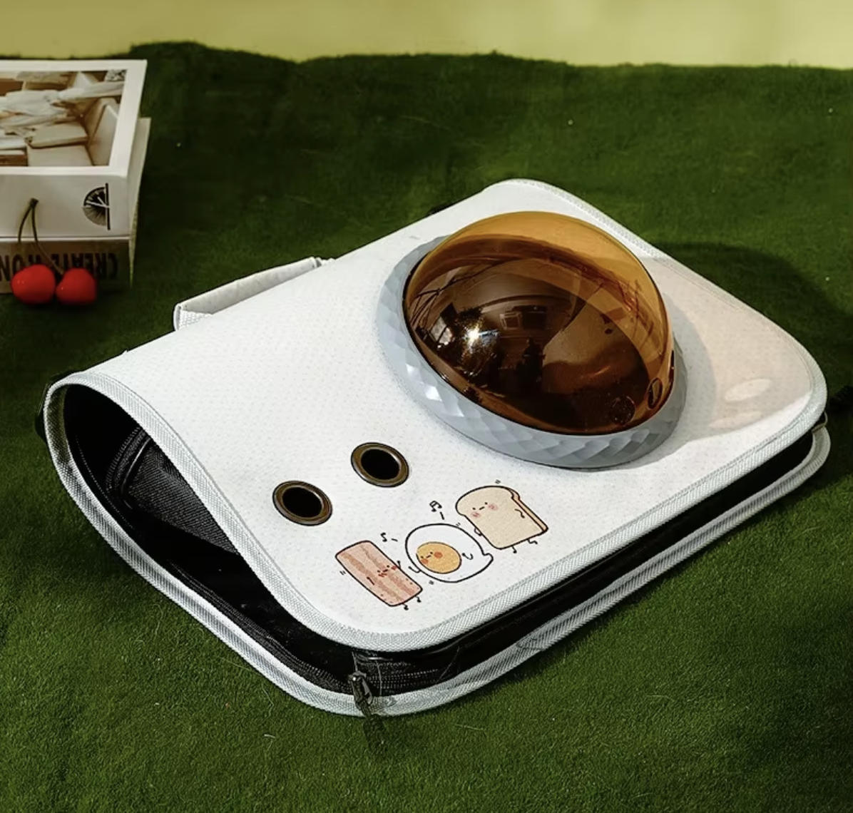 Bulk Order Pet Carrier Backpack Foldable Cartoon Pattern Space Capsule Shape Stress Reducing Shower Window 3-Sided Ventilation