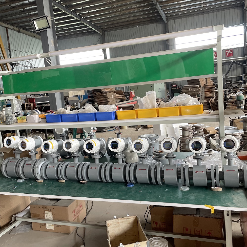 Integrated Magnetic Flowmeter Caudalimetro DN100 2inch 4-20mA RS485 Digital Liquid Water Electromagnetic Flow Meter
