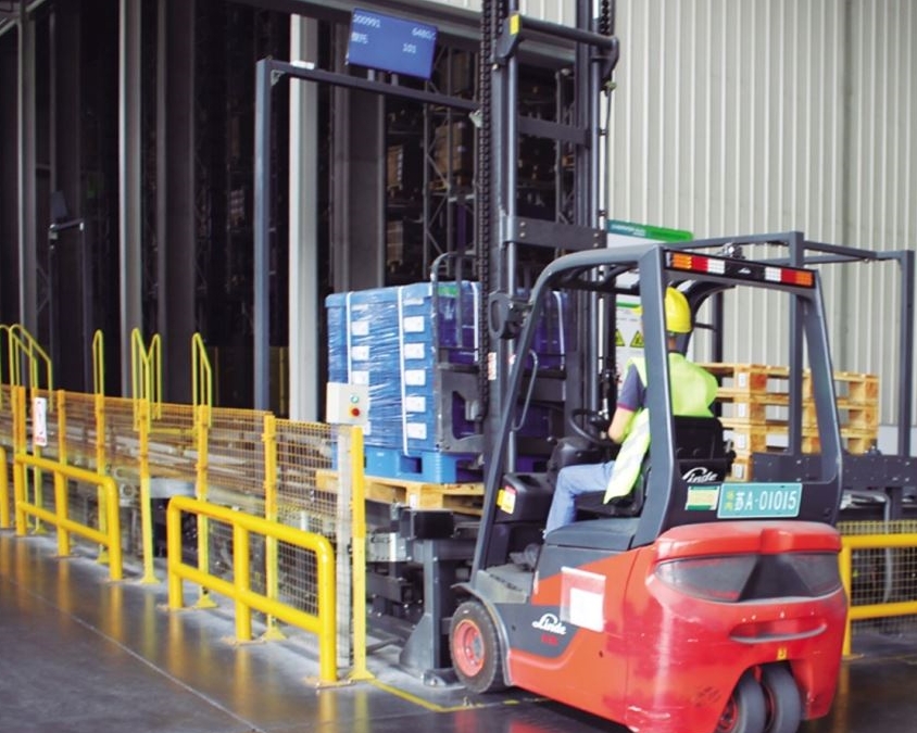 Warehouse Detail 1