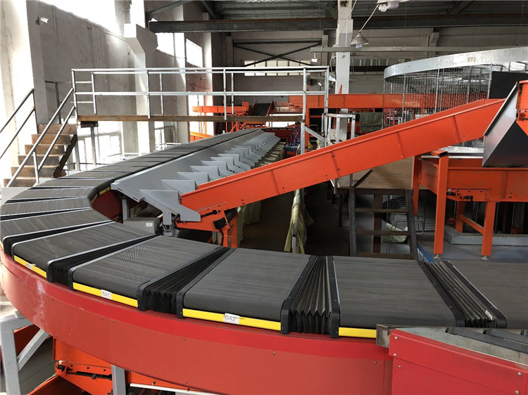 High Efficiency Z Sorter Belt Conveyors Cross-Belt Logistic Equipment Adjustable For Express Parcel Assembly Line Sorting