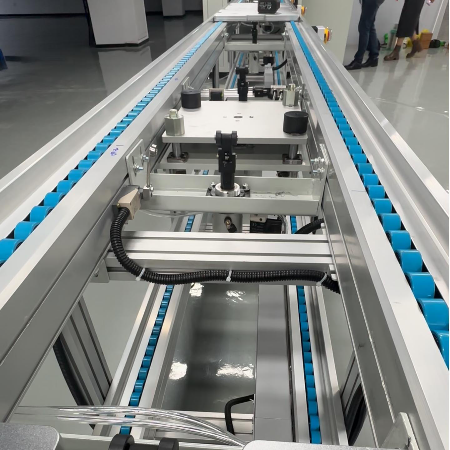 Hot Sale Automatic Double Speed Chain Linear Conveyor Pallet System Assembly Line