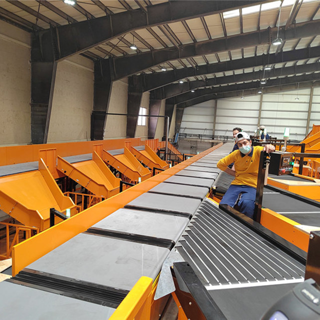 High-Throughput Linear Cross Belt Sorter, Plug-and-Play Warehouse Automation Conveyor System with DWS for E-commerce Fulfillment
