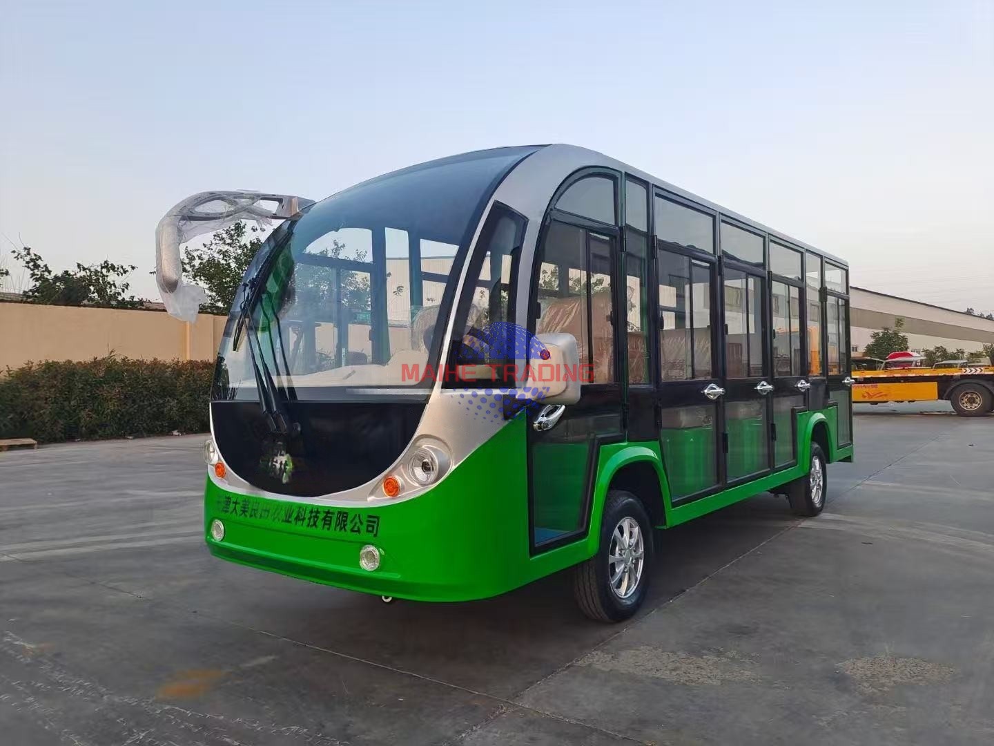 Sightseeing Car Electric Shuttle Bus Detail 1