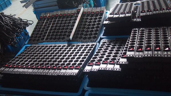 12 Way PDU Sockets Schuko/Euro Standard Power Distribution Unit