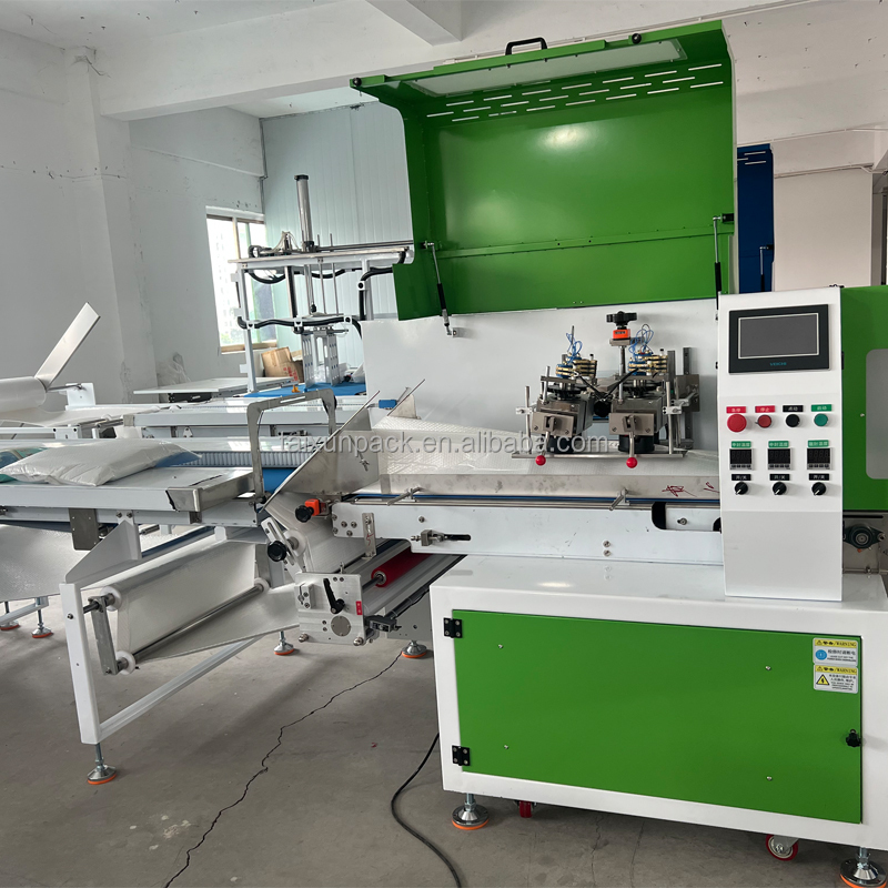 Automatic Air Bubble Film Flow Wrapper Machine for E-commerce Parcel Courier Bag Poly Mailer with PLC Servo Control System