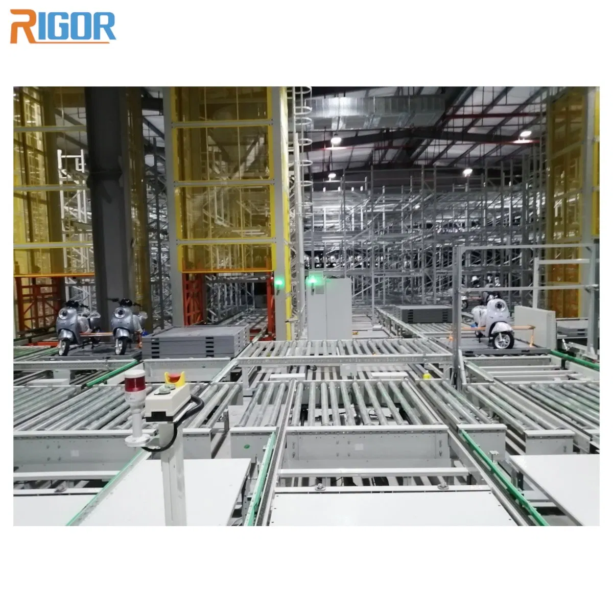 Advanced Roller Conveyor Systems for Streamlined Warehouse Logistics