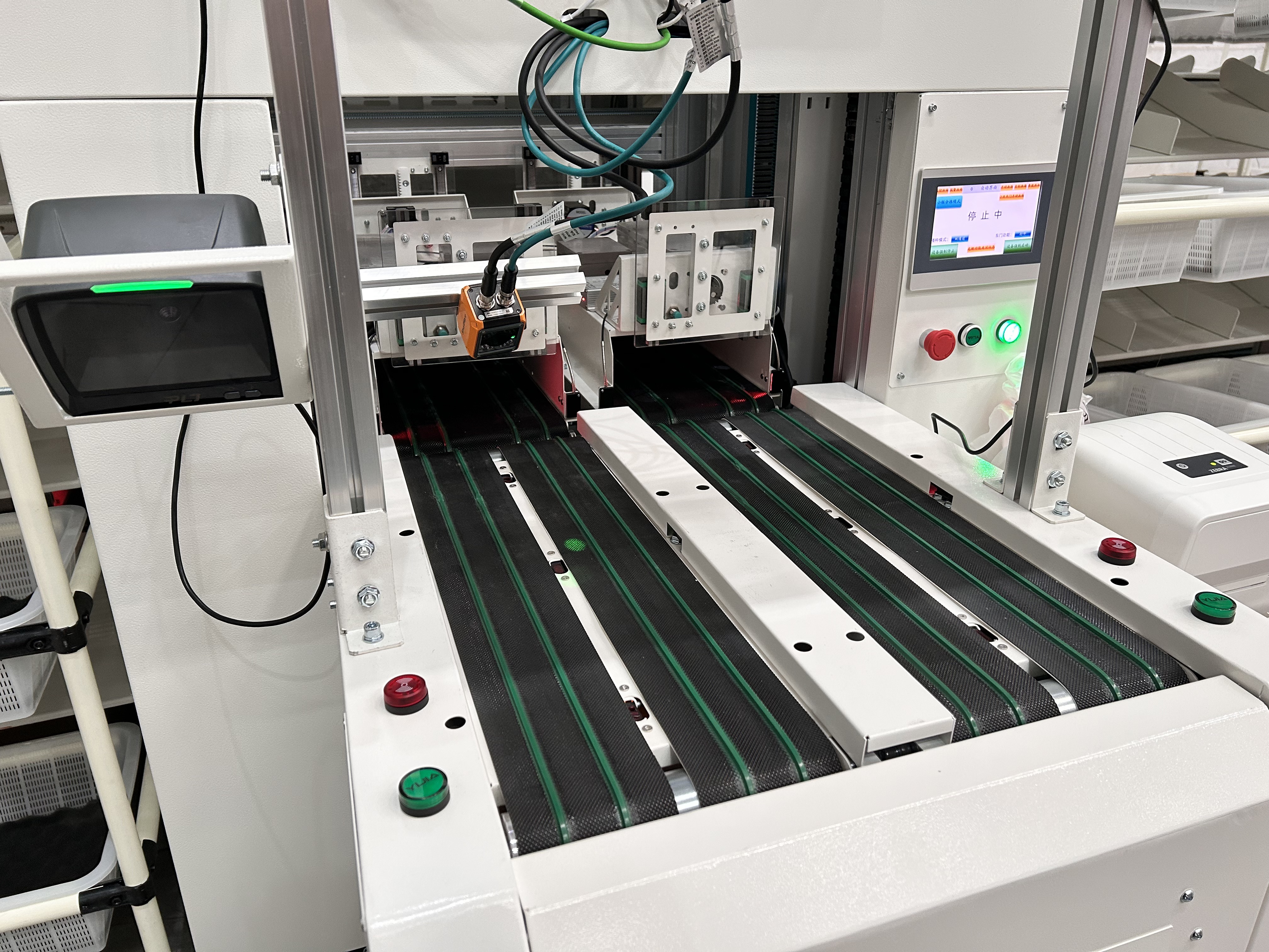 High Quality Custom Logistics Warehouse Automated AGV Robot 3D Put Wall Solution For E-commerce Order Fulfillment